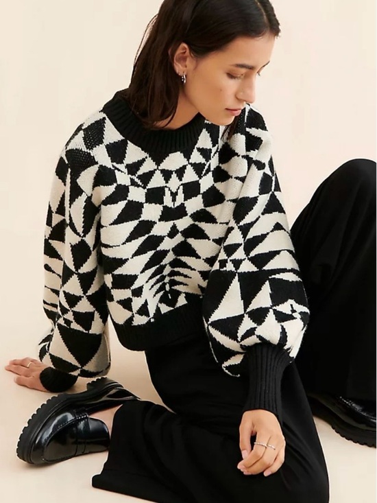 FARM Rio Sweaters - Farm Rio Deco Geometric Knit Black White Balloon Sleeve Sweater size medium